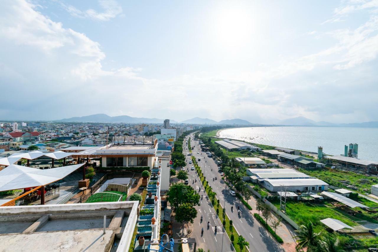 Oyo 375 Hoa Binh Hotel Danang Exterior photo