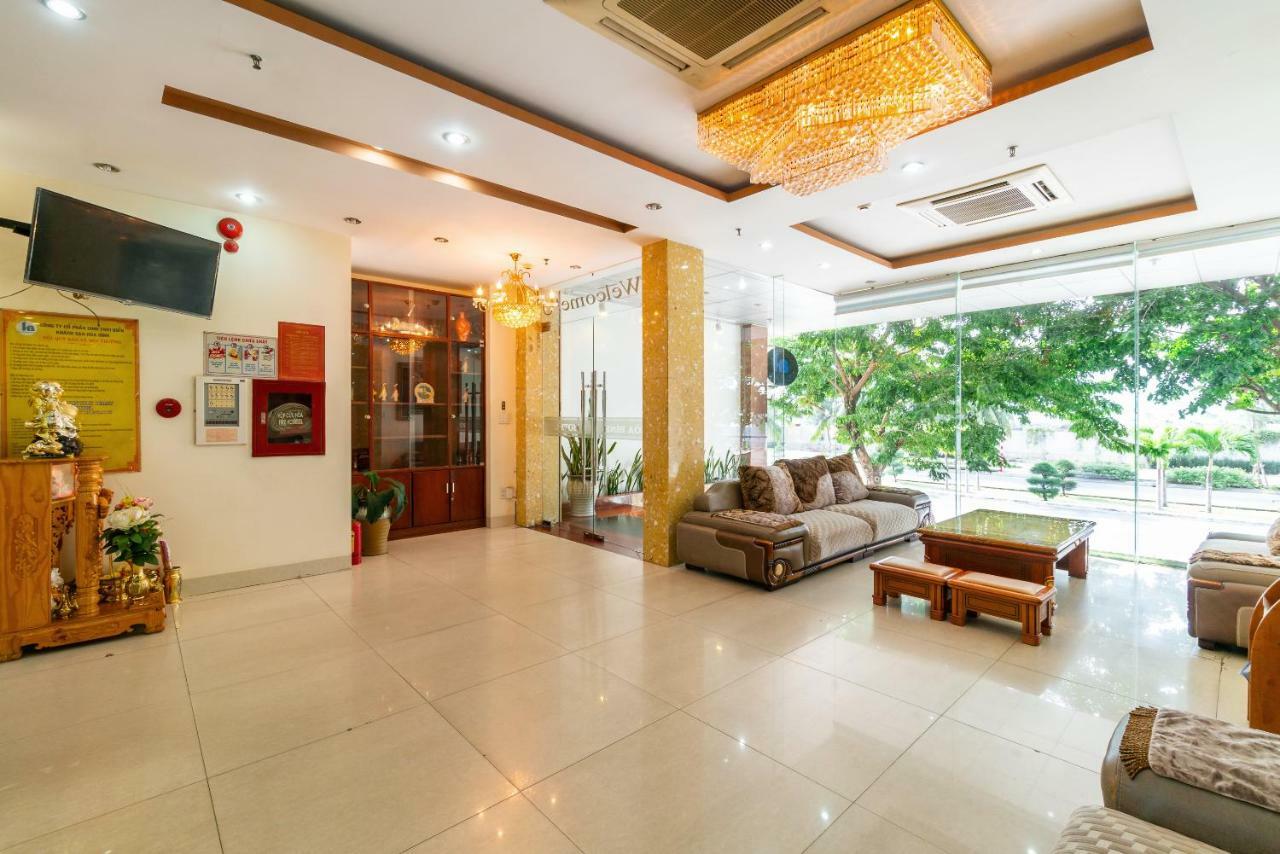 Oyo 375 Hoa Binh Hotel Danang Exterior photo