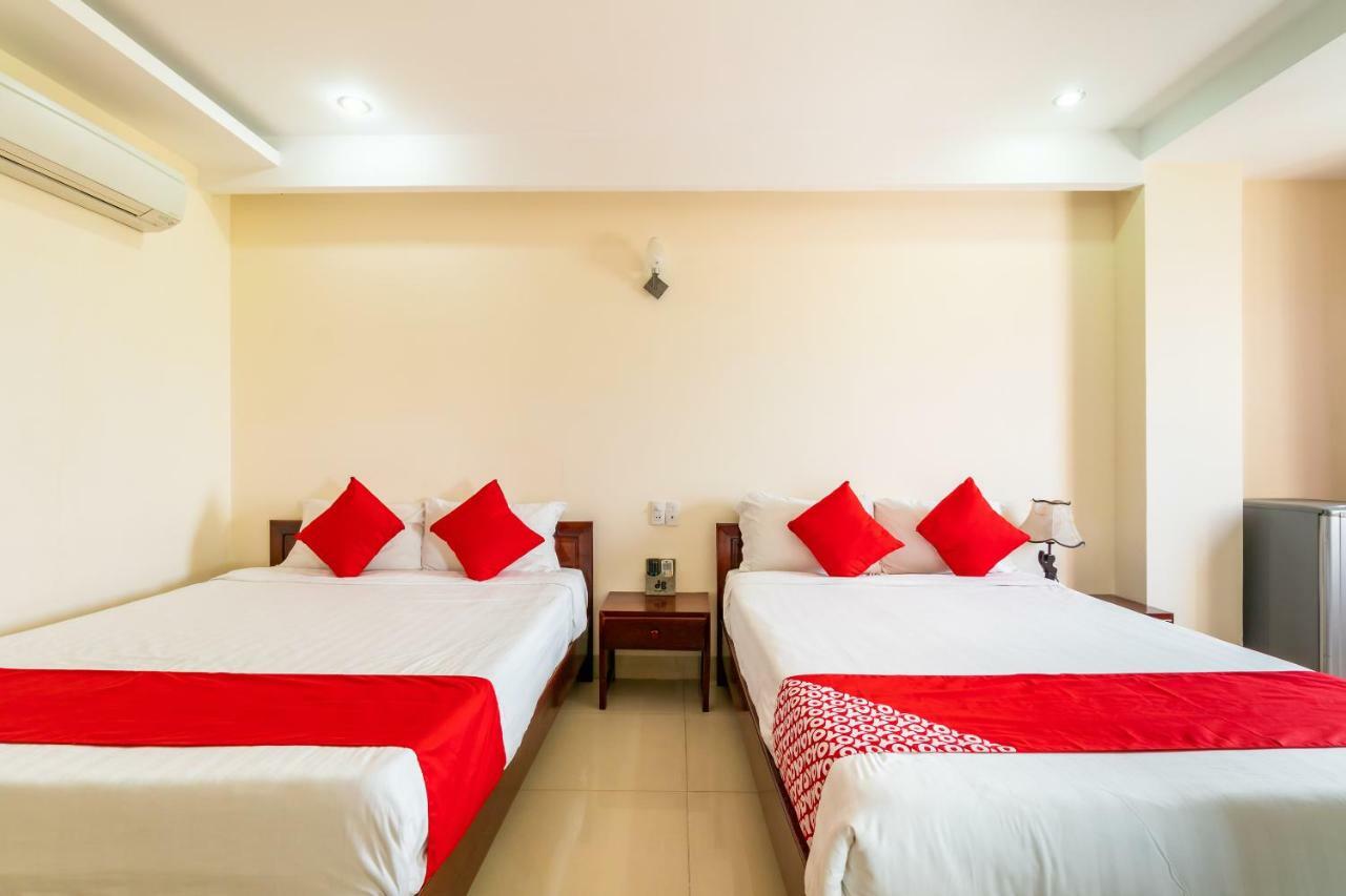 Oyo 375 Hoa Binh Hotel Danang Exterior photo